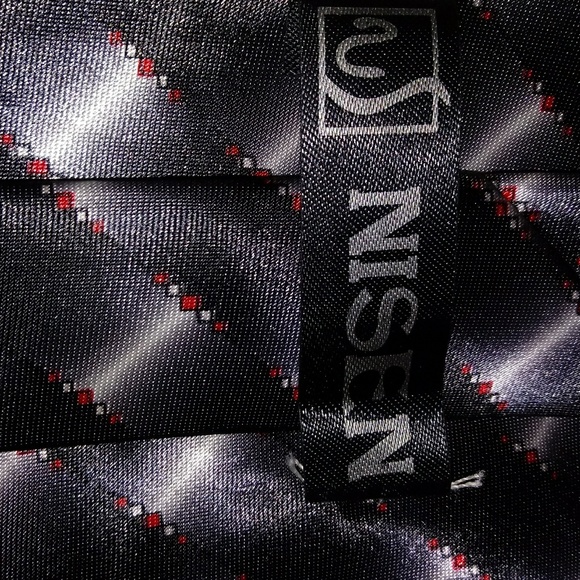 NWT-New without tags.Nisen.Mens black squared tie - Picture 2 of 4